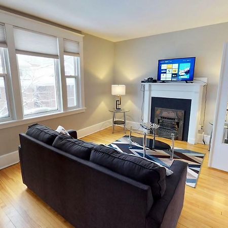 Bright, Clean, Private. In The Heart Of Downtown! Parking, Wi-Fi And Netflix Included Apartamento Ottawa Exterior foto
